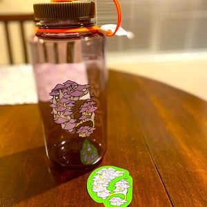 Glossier Seattle Nalgene + Sticker